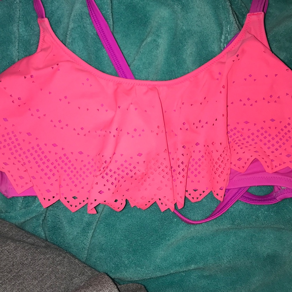 PINK swimsuit - Picture 4 of 4